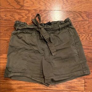 Sanctuary Green Cargo Shorts with Elastic Waistband